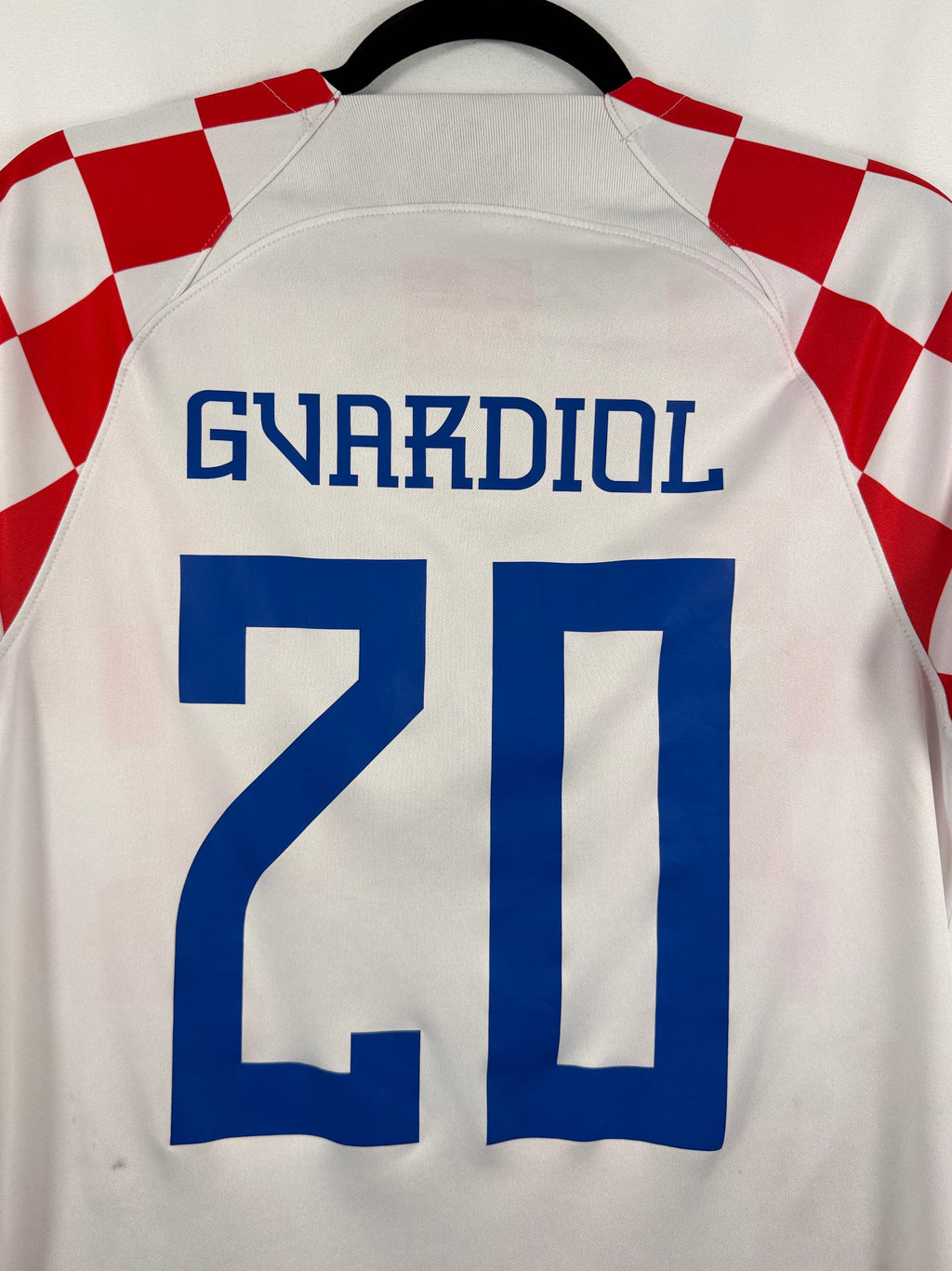 Kroatien Heimtrikot 2022/23 Gvardiol #20 - 5/10 - Größe S
