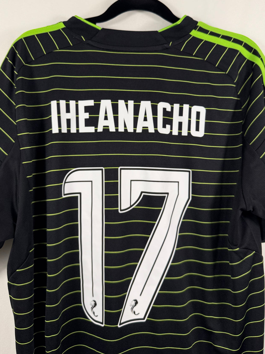 Celtic Glasgow Auswärtstrikot 2025/26 Iheanacho #17 - 9/10 - Größe M