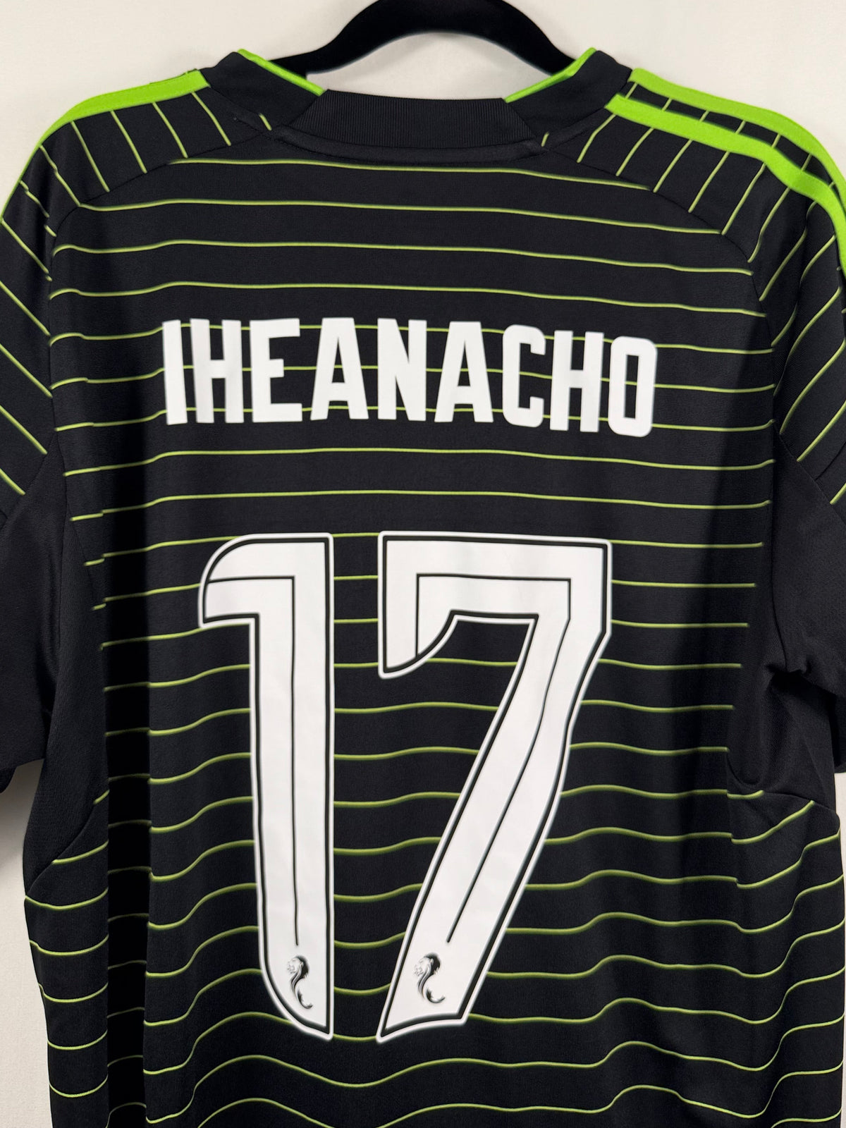 Celtic Glasgow Auswärtstrikot 2025/26 Iheanacho #17 - 9/10 - Größe M