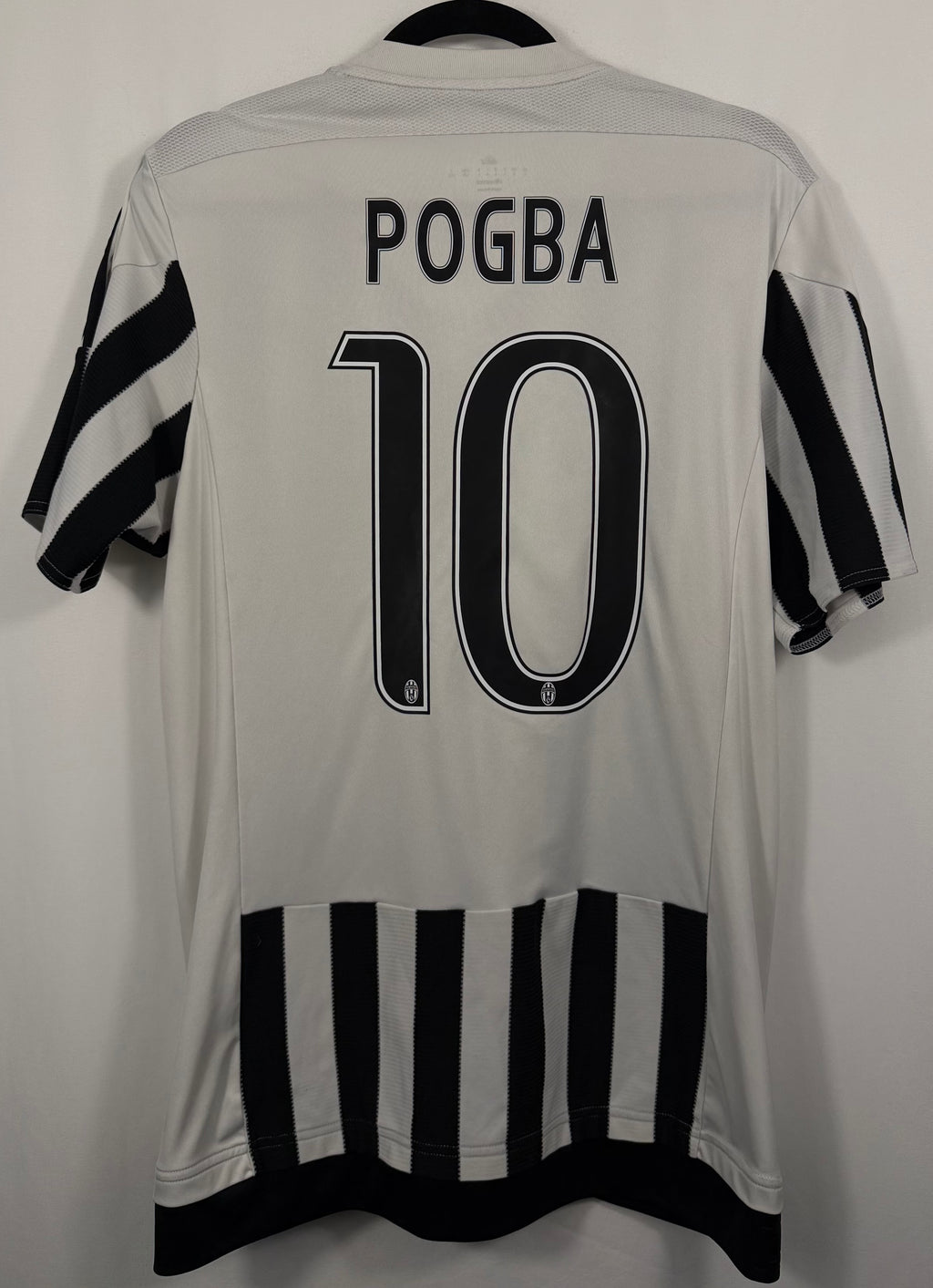 Juventus Turin Heimtrikot 2015/16  Pogba #10 - 7/10 - Größe L