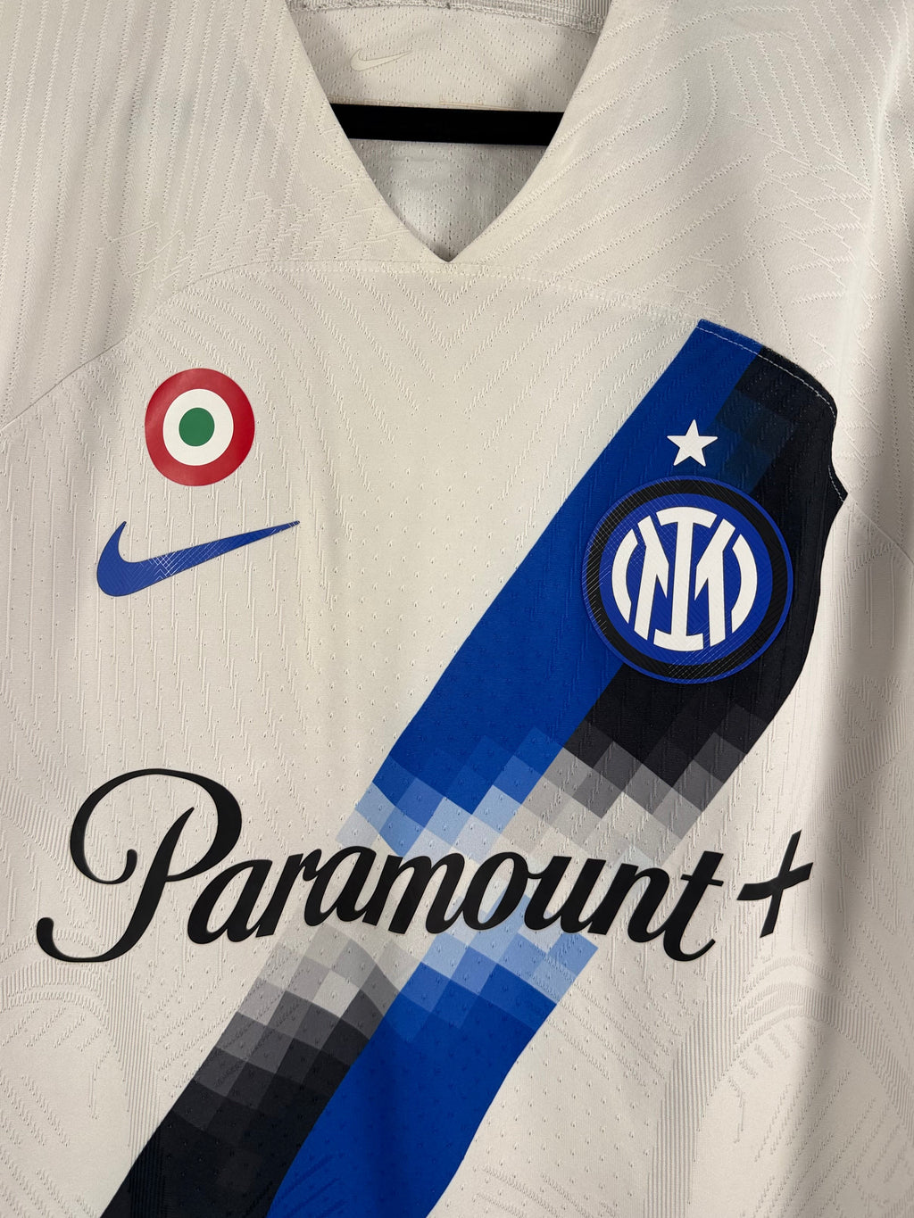 Inter Mailand Auswärtstrikot 2023/24 Spielerversion Lautaro #10 - 7/10 - Größe L