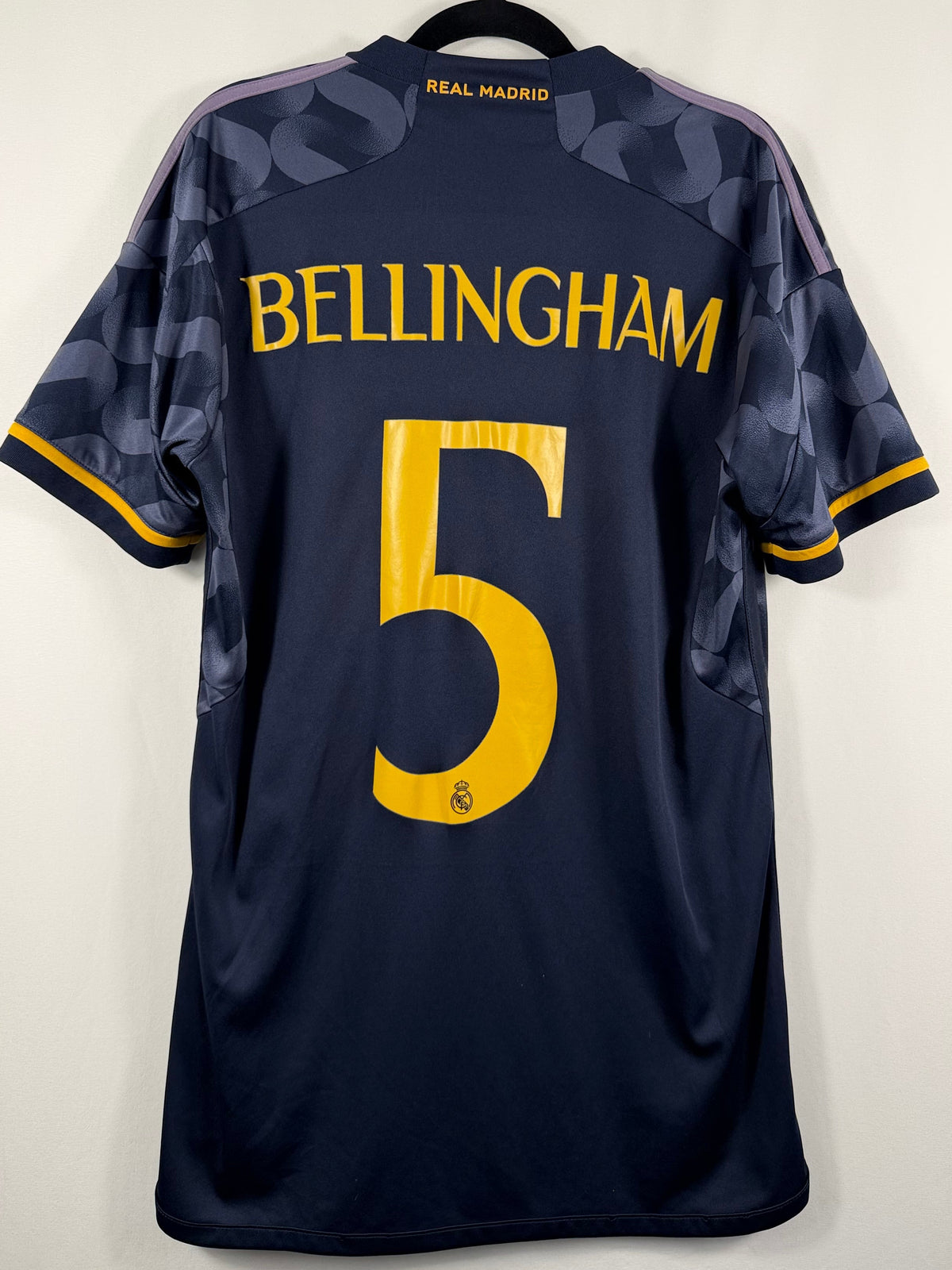 Real Madrid Auswärtstrikot 2023/24 Bellingham #5 - 9/10 - Größe M