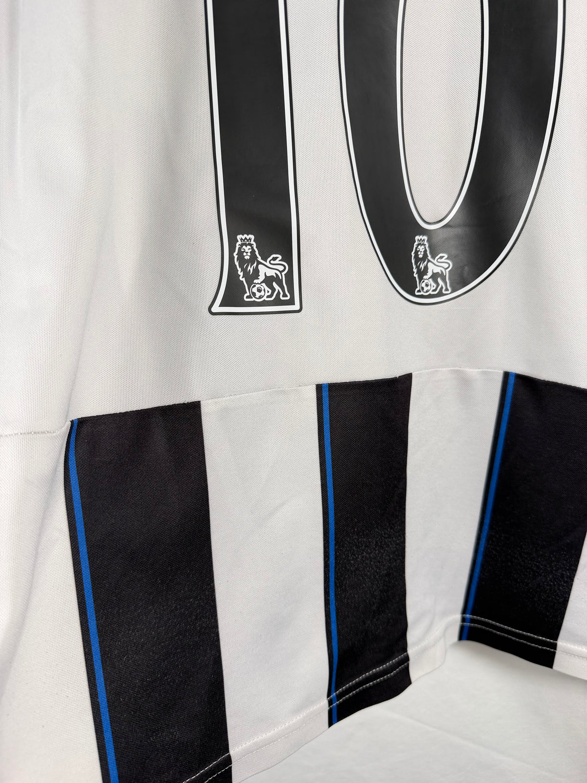 Newcastle Heimtrikot 2012/13 Ben Afra #10 - 5/10 - Größe S