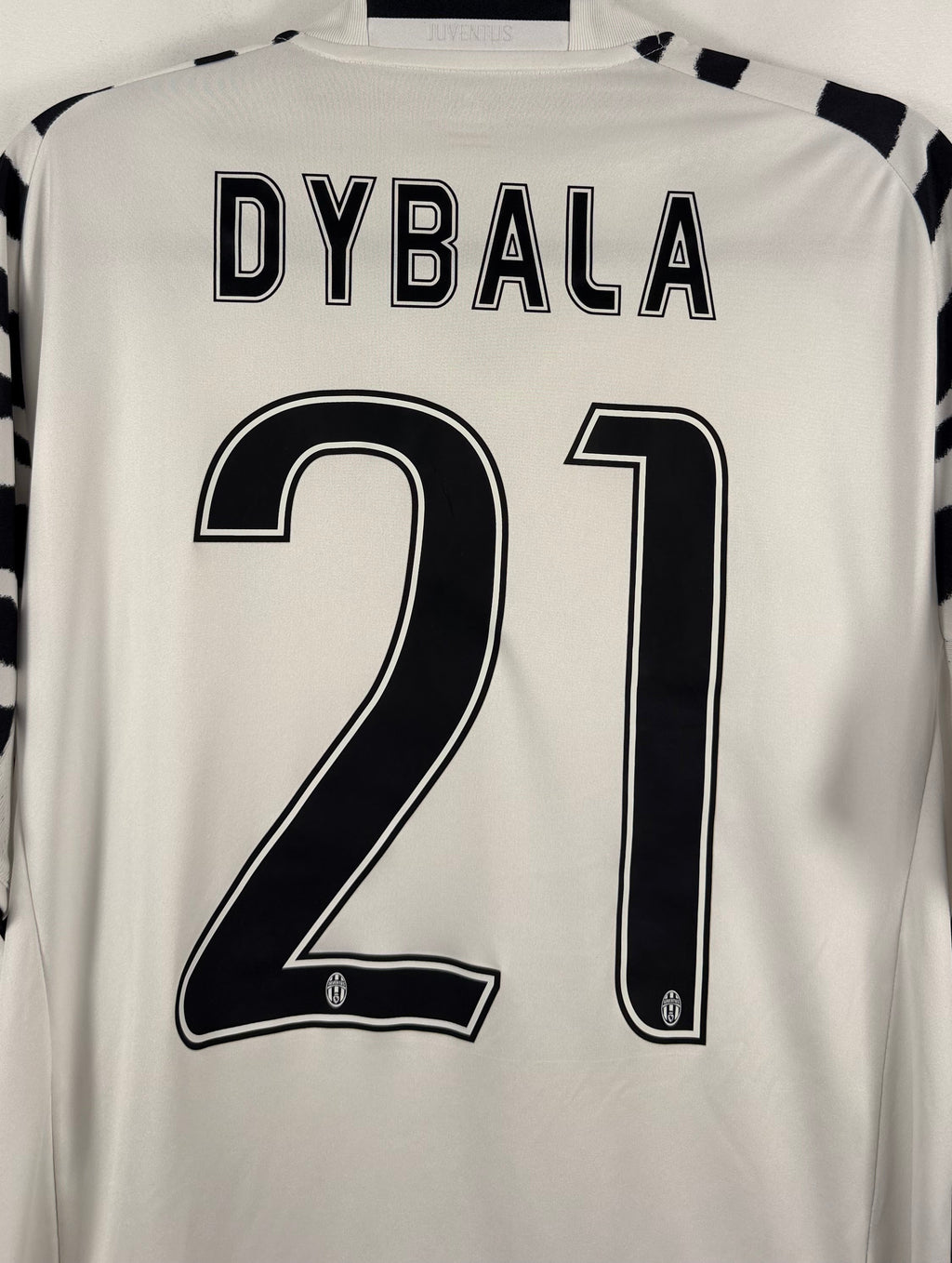 Juventus Turin 3. Trikot 2016/17 Dybala #21 - 9/10 - Größe M