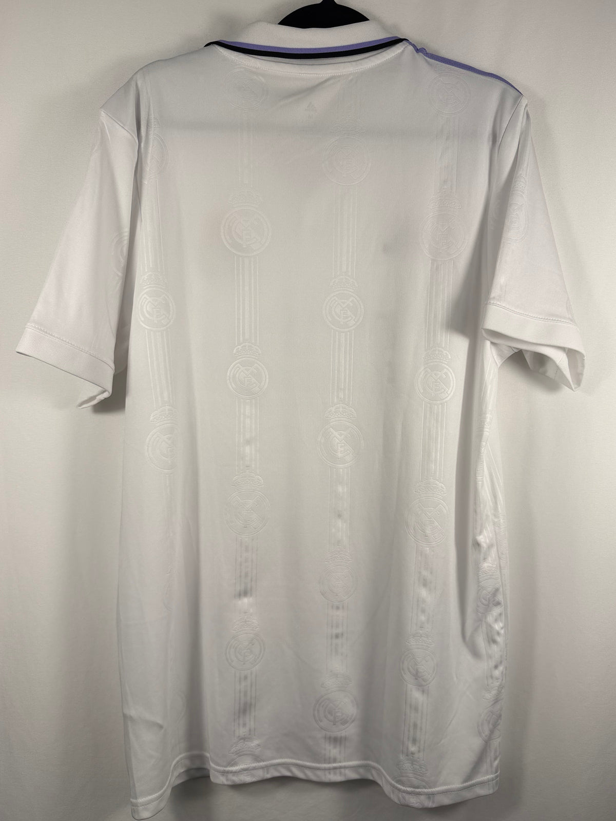 Real Madrid Heimtrikot 2022/23 - 9/10 - Größe M