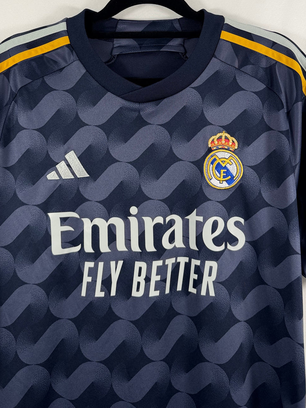 Real Madrid Auswärtstrikot 2023/24 Bellingham #5 - 9/10 - Größe M