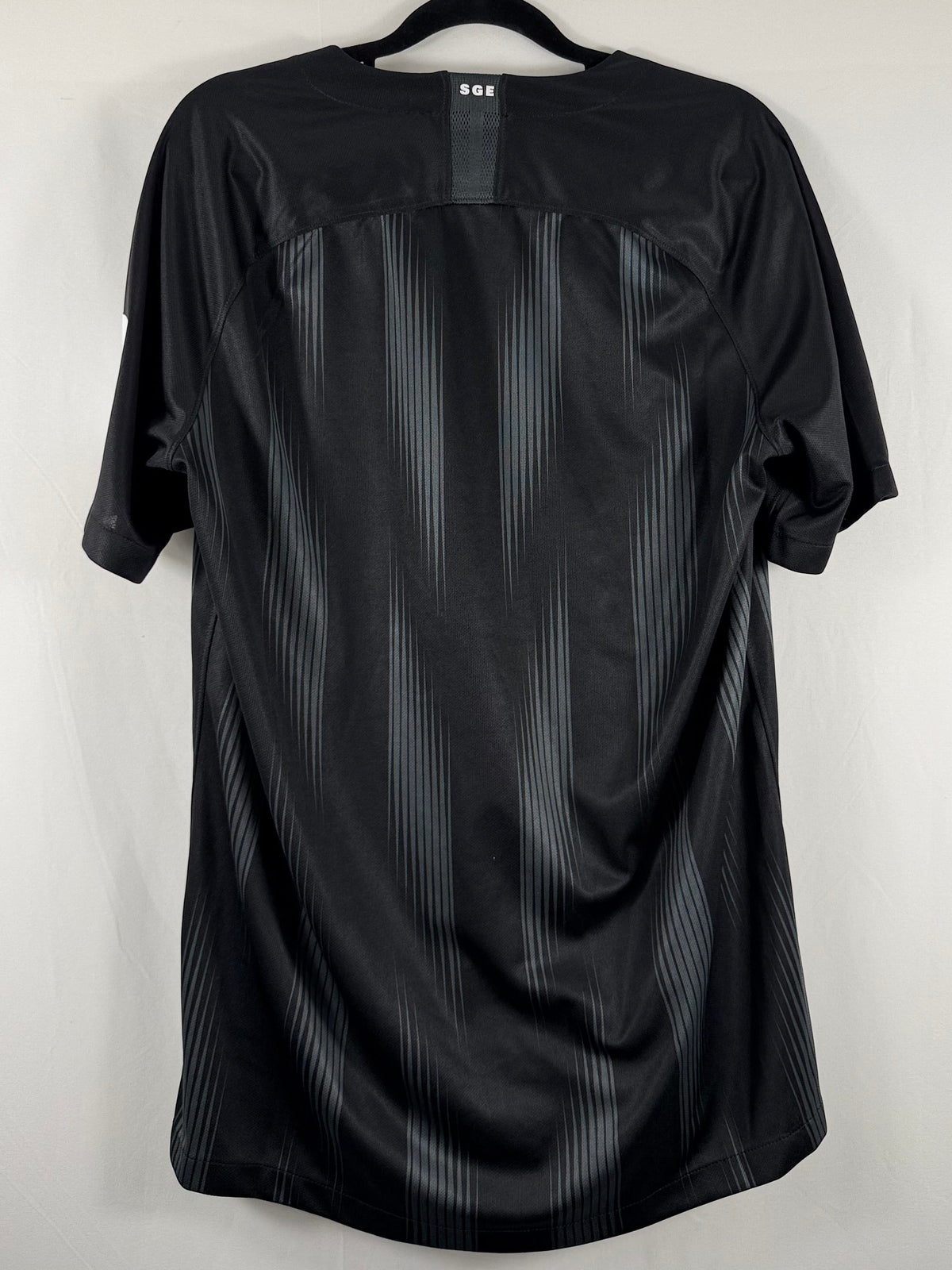 Eintracht Frankfurt Heimtrikot 2018/19 - 9/10 - Größe M