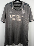 Real Madrid 3.Trikot 2024/25 Mbappe - 9/10 - Größe XL