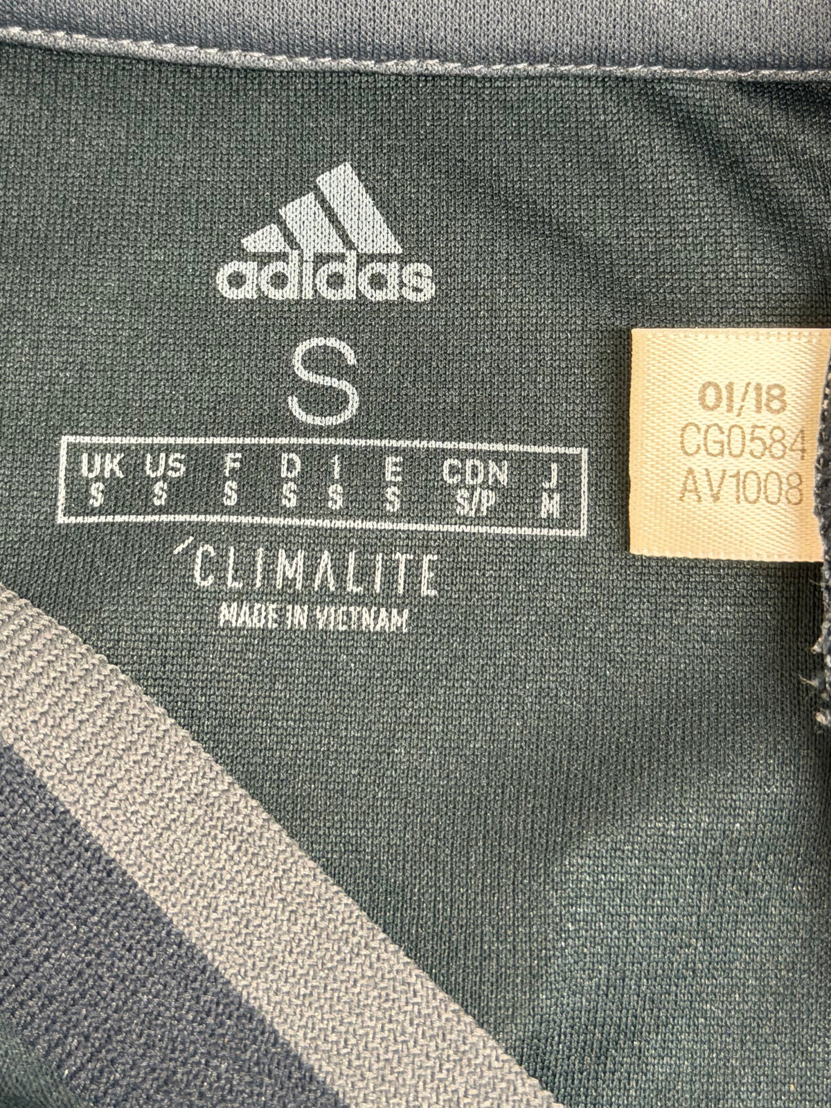 Real Madrid 3.Trikot 2018/19 Benzema #9 - 9/10 - Größe S