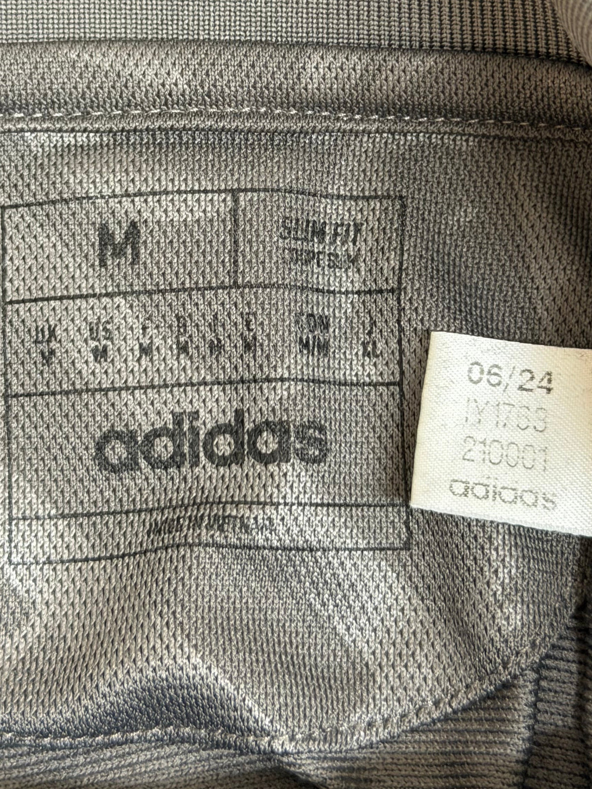 Real Madrid 3. Trikot 2024/25 Bellingham #5 - 9/10 - Größe M